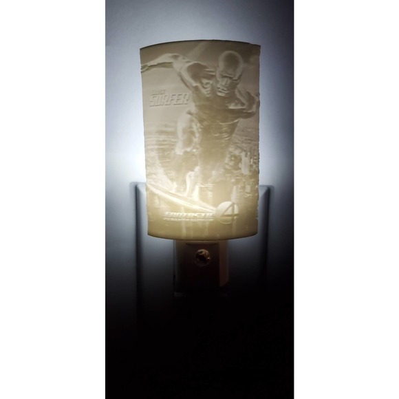 Rise of SILVER SURFER Fantastic 4 Movie Poster 3.5" x 2" Lithophane Night Light - Picture 7 of 9